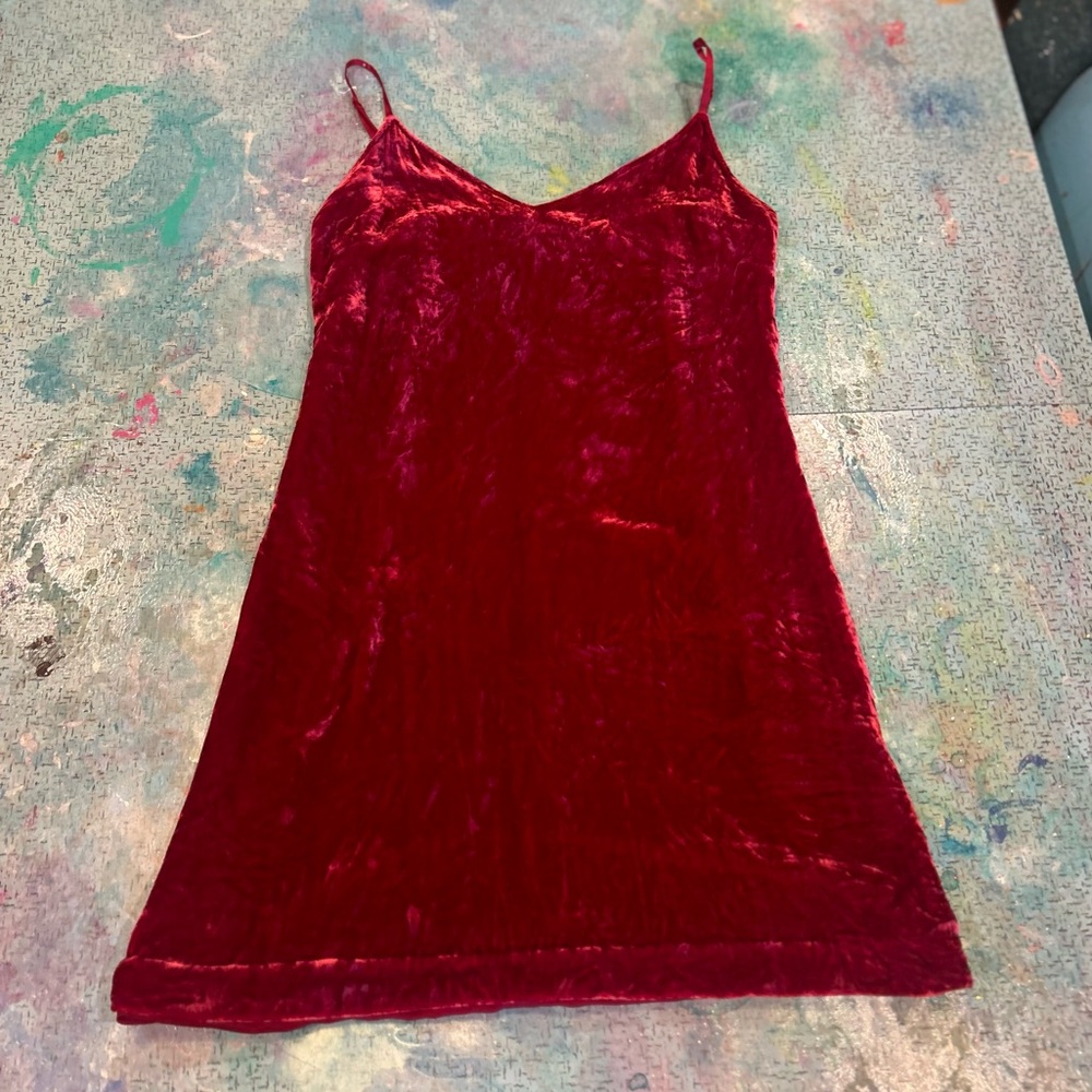 Wine 🍷 Crushed Velvet Slip Dress - Picture 7 of 14